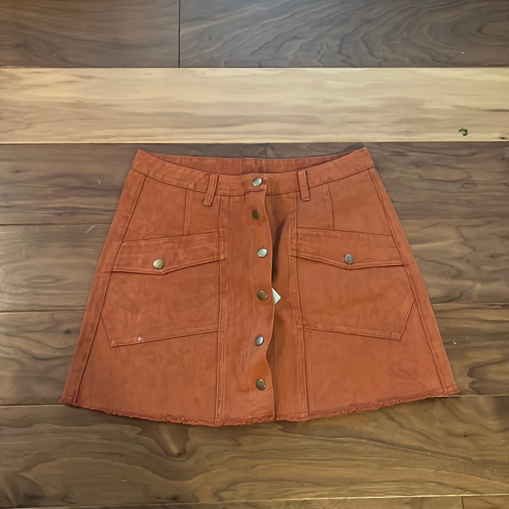 orange mini skirt